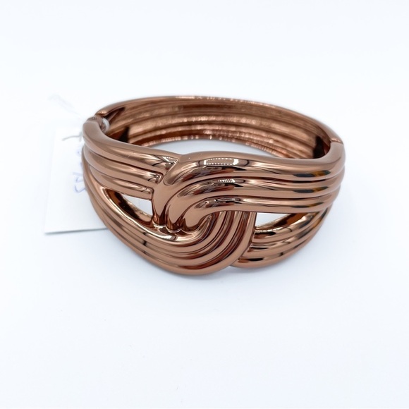 Set of 2 Cuff Bracelets - Picture 2 of 10